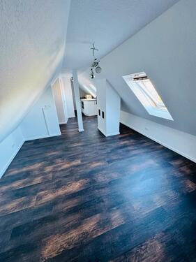 Foto - Single Wohnung 550€ warm - 550,00&nbsp;EUR Kaltmiete, ca.&nbsp; 45,00&nbsp;m&sup2;