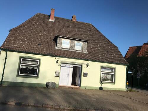 Foto - Renditestarkes Mehrfamilienhaus mit Ausbaureserve