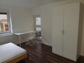 Foto - Schönes möbliertes WG-Zimmer in S-Wangen