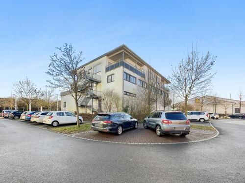 Foto - Moderne 2‑Zimmer‑Wohnung mit XXL‑Balkon, Aufzug & Stellplatz