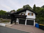 Foto - Großzügiges Einfamilienhaus mit 2 Einliegerwohnungen