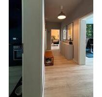 Mitten in Rüttenscheid- Möbelierte Wohnungp mit Balkon und Garten - Essen Stadtbezirk II