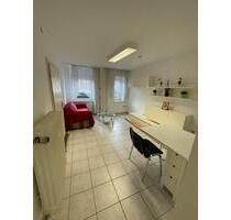 Gewerbe und nach Bedarf Garage zu vermieten - Frankfurt am Main Mitte-Nord