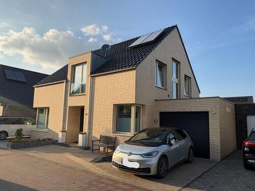 Foto - Haus in Ahaus zu verkaufen! - 599.000,00&nbsp;EUR Kaufpreis, ca.&nbsp; 100,00&nbsp;m&sup2;&nbsp;Wohnfl&auml;che