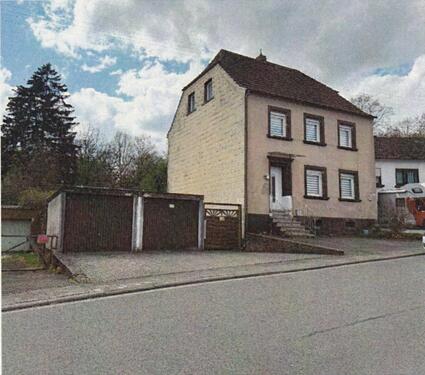 Foto - Freihstehendes Einfamilienhaus mit Doppelgarage