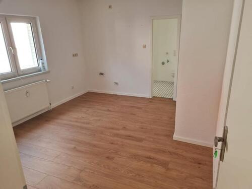 Foto - Kleine Wohnung 3 Zimmer Küche Bad, Terrasse EP
