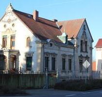 Wohnhaus (Jugendstil, 1904) und großflächige Werkstatt + Garten - Eilsleben