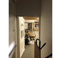 Biete 260 qm Hallen und Büro Fläche - Koblenz Lay