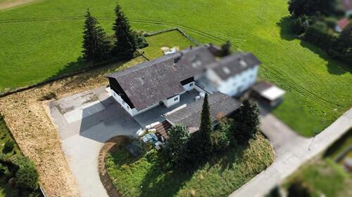 Foto - Attraktive Gewerbefläche mit separatem Büro & großem Grundstück