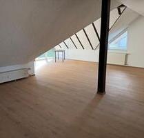 Dachgeschoss Wohnung DG - 740,00&nbsp;EUR Kaltmiete, ca.&nbsp; 73,00&nbsp;m&sup2; in Amorbach (PLZ: 63916)