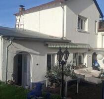 Freistehendes Einfamilienhaus Bonn-Ramersdorf (WG oder Familie)