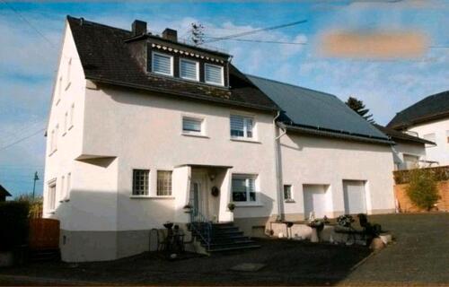 Foto - Einfamilienhaus, freistehend, Westerwald, sehr viel Platz
