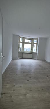 Foto - Frisch renovierte 3-Zimmer-Wohnung – Erstbezug nach Sanierung