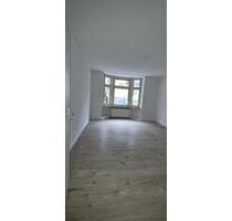 Frisch renovierte 3-Zimmer-Wohnung – Erstbezug nach Sanierung - Wuppertal Barmen