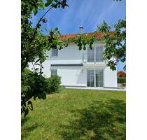 Doppelhaushälfte mit Bergblick & Garten im Grünen - Reichertsheim