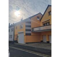 modernes Reihenhaus, ruhiger Lage. - Bergrheinfeld