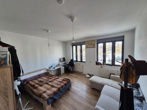 Foto - Großes, helles Zimmer mit schöner Aussicht zur Zwischenmiete