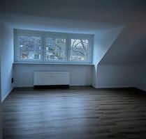 Wohnung zu vermieten - 810,00&nbsp;EUR Kaltmiete, ca.&nbsp; 80,00&nbsp;m&sup2; in Essen (PLZ: 45307) Stadtbezirk VII