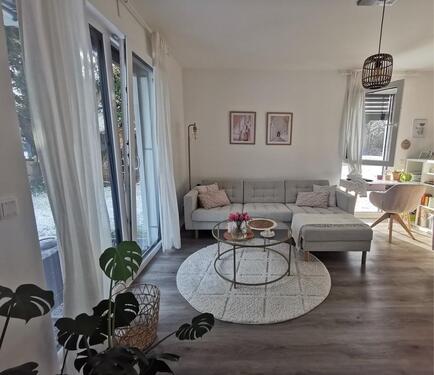 Foto - Modernes, helles Apartment mit schöner Terrasse