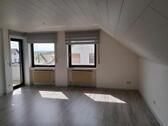 Foto - Dachgeschoss Wohnung, Warmmiete,