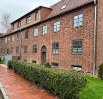 121-005 2-Raum-Wohnung in Schwerin zu vermieten 1.OG