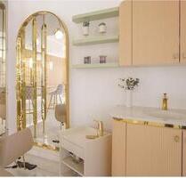 Exklusives Friseur- & Beautystudio - Berlin Charlottenburg-Wilmersdorf