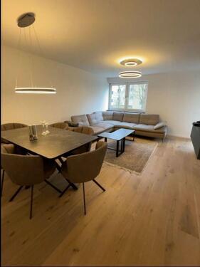 Foto - Wohnung mit gehobenen Innenausstattung mit Balkon und EBK