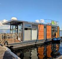 Hausboot festliegend Plau am See