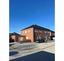 Doppelhaus in schöner Umgebung, Neuwertig und Gewerbesteuerparadies. - Salzbergen