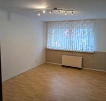 Schöne 2 Raum Wohnung in der 1 Etage - Essen Stadtbezirk V