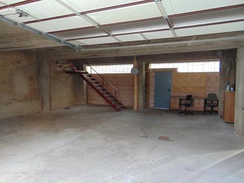 Foto - Kleine Halle Ideal als Lager oder für Handwerker