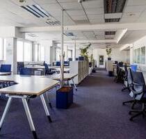 Büroflächen in bester Aussichtslage – 5. OG, flexibel, frisch saniert - Schwieberdingen