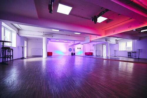 Foto - FÜR EVENT•WORKSHOP•SEMINARE•PARTY• UNTERMIETE MÖGLICH