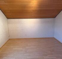 WG Zimmer in Jungingen - 325,00&nbsp;EUR Kaltmiete, ca.&nbsp; 13,00&nbsp;m&sup2; in Ulm (PLZ: 89081) Söflingen