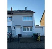 Reiheneckhaus ❗️ohne Makler ❗️ - 489.000,00 EUR Kaufpreis, ca.  122,50 m² in Ingolstadt (PLZ: 85055) Nordost