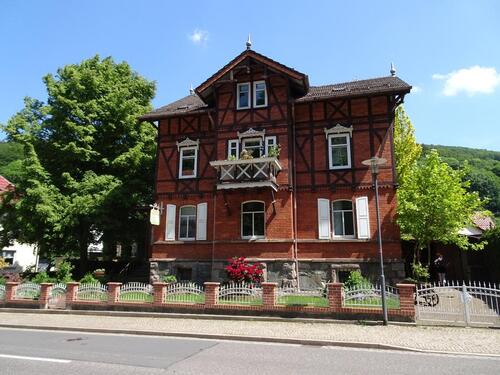 Foto - Repräsentative Villa mit Sichtfachwerk