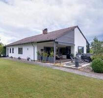 Traumhaftes Einfamilienhaus mit Einliegerwohnung - Hof Altstadt