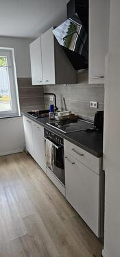 Foto - 2 Zimmer KDB Einbauküche - 850,00 EUR Kaltmiete,