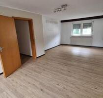 3ZKB DG Wohnung EBK - 600,00&nbsp;EUR Kaltmiete, ca.&nbsp; 90,00&nbsp;m&sup2; in Prüm (PLZ: 54595)