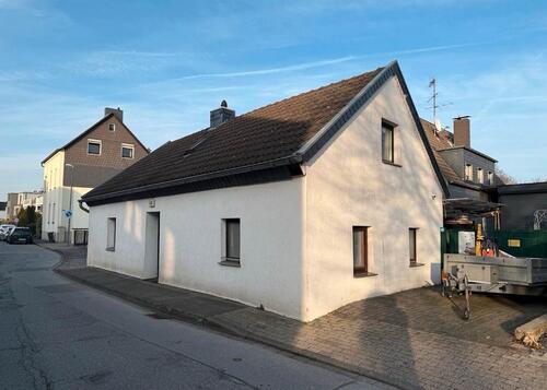 Foto - Haus für Handwerker zum Kernsanieren ,beste Lage , viel zu tun