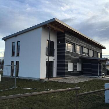 Foto - Moderner heller Einzel- und Großraumbürokomplex gewerbl. Nutzung