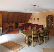 Großzügige 140 m² Dachgeschosswohnung in Nörvenich Hochkirchen