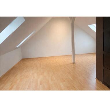 Foto - 1 Zimmer Dachgeschoßwohnung in Weimar (Lahn)