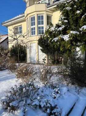 Foto - Drei-Raum-Wohnung im Grünen - 1.375,00&nbsp;EUR Kaltmiete, ca.&nbsp; 106,00&nbsp;m&sup2;