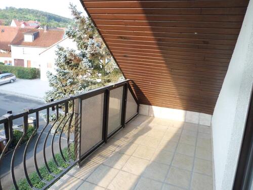 Foto - 3-Zimmer-Wohnung - 1.000,00&nbsp;EUR Kaltmiete, ca.&nbsp; 112,00&nbsp;m&sup2;