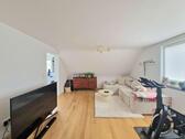 Foto - 3 Zimmer Dachgeschoßwohnung zur Miete in Stuttgart