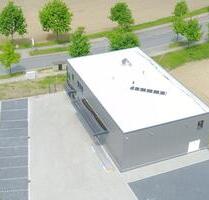 SICHERE Stellplätze für Fahrzeuge, Wohnwagen & Anhänger - Moers Rheinkamp
