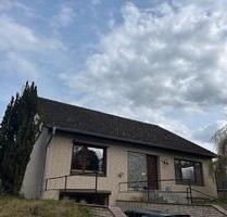 Einfamilienhaus mit Ausbaufähigen Dachboden - Bleckede