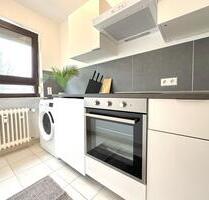 1 Zimmer frei in moderner 3er-WG – Homburger Landstraße 689, Frankfurt am Main!