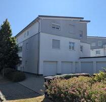 Eigentumswohnung im 2.OG 3ZKB + Dachterasse + Garage - Baunatal